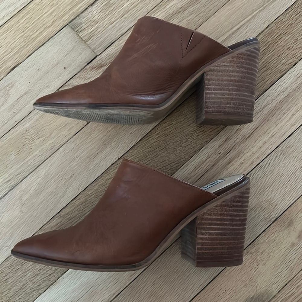 Steve Madden cognac mules